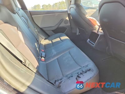 Zdjęcie 10 z 11 samochodu: 2025 TESLA MODEL 3 VIN:5YJ3E1EA4SF024277 - miniatura