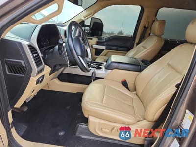 Zdjęcie 7 z 11 samochodu: 2021 FORD F250 VIN:1FT7W2BT9MEC27292 - miniatura