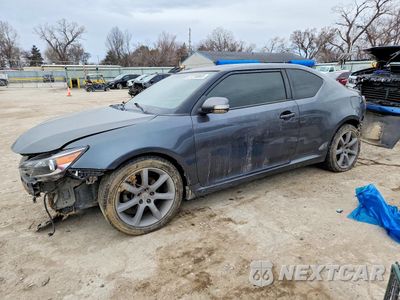 2014 TOYOTA SCION TC JTKJF5C77E3068321 - główne zdjęcie licytacji z USA - miniatura