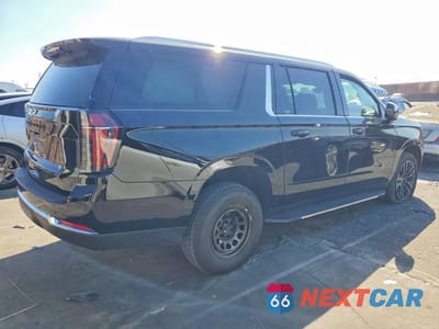 Trzecie zdjęcie samochodu z tyłu: 2025 CHEVROLET SUBURBAN C1500 LS VIN:1GNS5BRD8SR334293 - miniatura