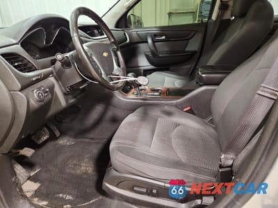 Zdjęcie 7 z 13 samochodu: 2014 CHEVROLET TRAVERSE LT VIN:1GNKRGKD0EJ209173 - miniatura