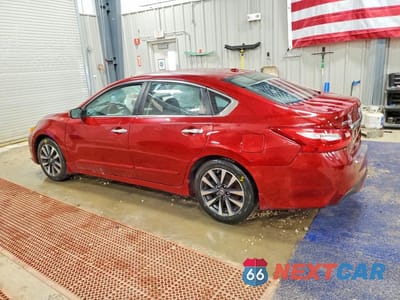 Drugie zdjęcie samochodu z przodu: 2017 NISSAN ALTIMA 2.5 VIN:1N4AL3AP9HC247428 - miniatura