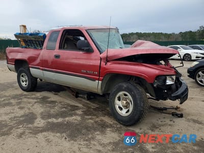 Czwarte zdjęcie samochodu z boku: 1998 DODGE RAM 1500 VIN:3B7HF13YXWG175482 - miniatura