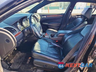 Zdjęcie 7 z 12 samochodu: 2014 CHRYSLER 300 VIN:2C3CCAAG8EH182835 - miniatura