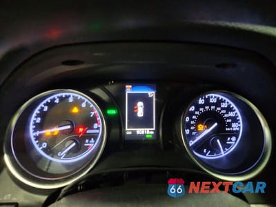 Zdjęcie 9 z 12 samochodu: 2018 TOYOTA CAMRY LE VIN:JTNB11HK9J3068293 - miniatura