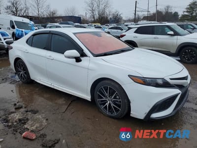 Czwarte zdjęcie samochodu z boku: 2023 TOYOTA CAMRY SE VIN:4T1G11AK3PU787090 - miniatura