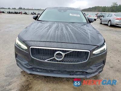 Piąte zdjęcie samochodu w środku: 2018 VOLVO S90 T5 MOMENTUM VIN:LVY982AK8JP039027 - miniatura