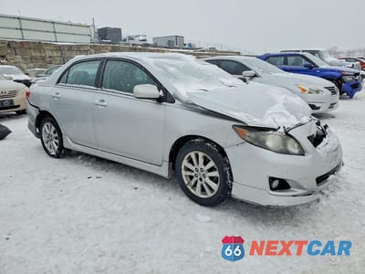 Czwarte zdjęcie samochodu z boku: 2009 TOYOTA COROLLA BASE VIN:1NXBU40E59Z087976 - miniatura
