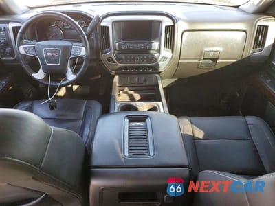 Zdjęcie 8 z 11 samochodu: 2018 GMC SIERRA K1500 SLT VIN:3GTU2NEC1JG489744 - miniatura