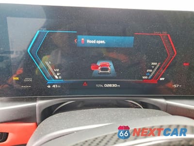 Zdjęcie 9 z 12 samochodu: 2025 BMW M4 COMPETITION VIN:WBS33HK01SCU60066 - miniatura