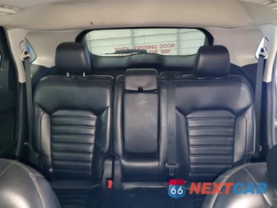 Zdjęcie 10 z 14 samochodu: 2023 FORD EDGE SEL VIN:2FMPK4J96PBA21145 - miniatura