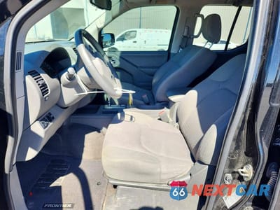 Zdjęcie 7 z 11 samochodu: 2019 NISSAN FRONTIER SV VIN:1N6DD0ERXKN871097 - miniatura