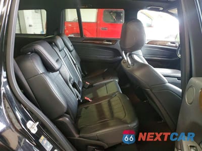 Zdjęcie 11 z 14 samochodu: 2017 MERCEDES-BENZ GLS 450 4MATIC VIN:4JGDF6EE7HA842049 - miniatura