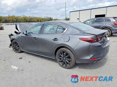 Drugie zdjęcie samochodu z przodu: 2025 MAZDA 3 SELECT SPORT VIN:3MZBPABM8SM464404 - miniatura