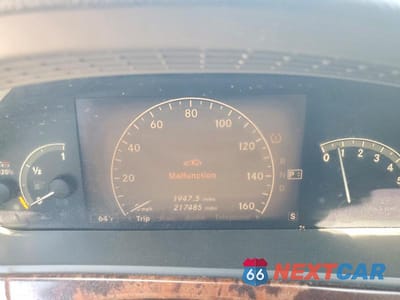 Zdjęcie 9 z 11 samochodu: 2007 MERCEDES-BENZ S 550 4MATIC VIN:WDDNG86X07A111047 - miniatura