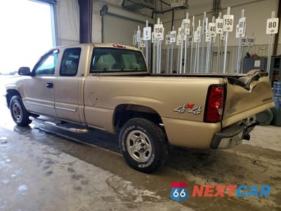 Drugie zdjęcie samochodu z przodu: 2004 CHEVROLET SILVERADO K1500 VIN:2GCEK19V541261378 - miniatura