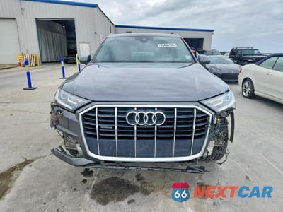 Piąte zdjęcie samochodu w środku: 2020 AUDI Q7 PREMIUM PLUS VIN:WA1LXAF72LD004285 - miniatura