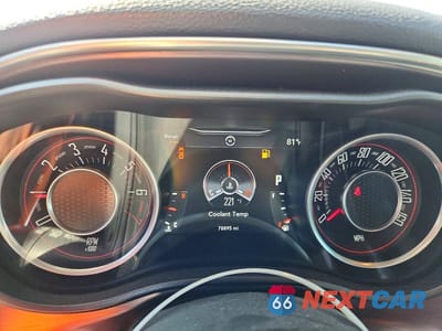 Zdjęcie 9 z 12 samochodu: 2015 DODGE CHALLENGER SXT VIN:2C3CDZAG0FH906059 - miniatura