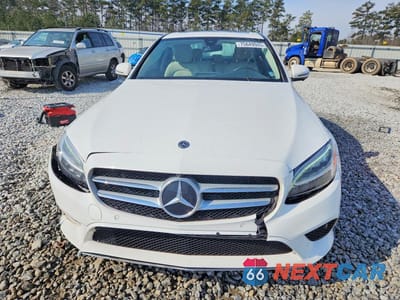Piąte zdjęcie samochodu w środku: 2021 MERCEDES-BENZ C 300 VIN:W1KWF8DBXMR609297 - miniatura