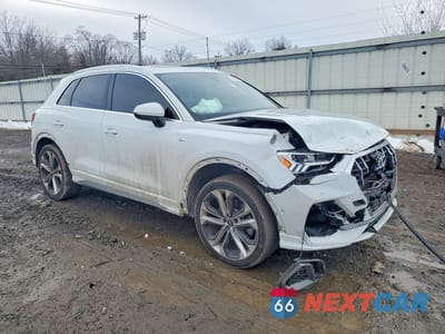 Czwarte zdjęcie samochodu z boku: 2021 AUDI Q3 PREMIUM PLUS S LINE 45 VIN:WA1EECF34M1046855 - miniatura