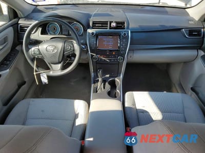 Zdjęcie 8 z 11 samochodu: 2016 TOYOTA CAMRY HYBRID LE VIN:4T1BD1FK7GU194097 - miniatura