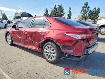 Drugie zdjęcie samochodu z przodu: 2019 TOYOTA CAMRY L VIN:4T1B11HK7KU810895 - miniatura