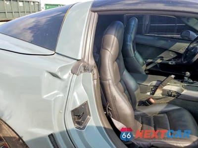 Zdjęcie 10 z 12 samochodu: 2005 CHEVROLET CORVETTE VIN:1G1YY24U655114088 - miniatura