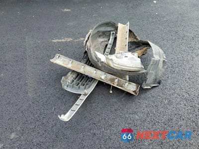 Zdjęcie 12 z 13 samochodu: 2002 SUZUKI XL7 PLUS VIN:JS3TX92V024120139 - miniatura