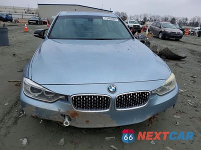 Piąte zdjęcie samochodu w środku: 2013 BMW 328 I SULEV VIN:WBA3C1G52DNR49373 - miniatura
