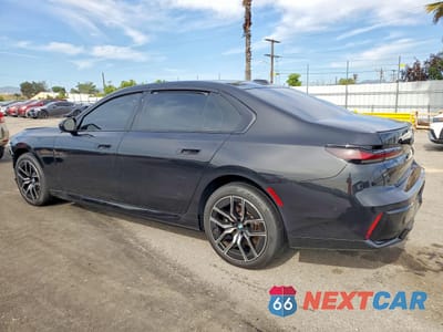 Drugie zdjęcie samochodu z przodu: 2025 BMW I7 EDRIVE50 VIN:WBY43EJ04SCT21222 - miniatura