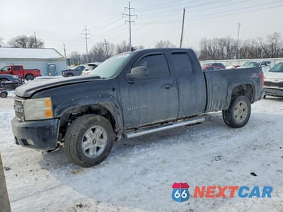 2011 CHEVROLET SILVERADO K1500 LT 1GCRKSE35BZ146019 - główne zdjęcie licytacji z USA - miniatura