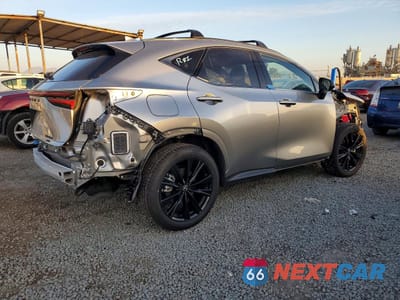 Trzecie zdjęcie samochodu z tyłu: 2025 LEXUS NX 450H LUXURY VIN:JTJKKCFZ7S2071257 - miniatura