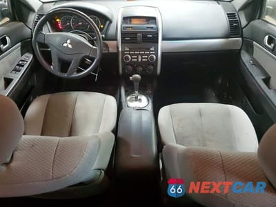 Zdjęcie 8 z 13 samochodu: 2007 MITSUBISHI GALANT ES VIN:4A3AB36F47E056965 - miniatura