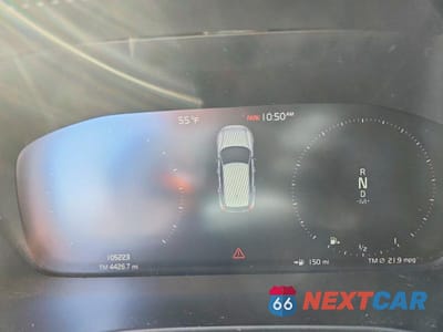 Zdjęcie 9 z 12 samochodu: 2019 VOLVO XC40 T5 MOMENTUM VIN:YV4162XZ6K2018493 - miniatura