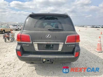 Zdjęcie 6 z 13 samochodu: 2008 LEXUS LX 570 VIN:JTJHY00W484001265 - miniatura