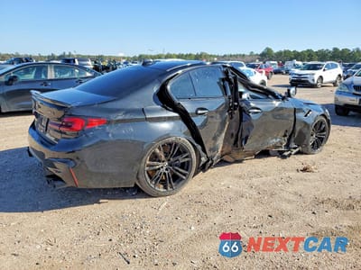 Trzecie zdjęcie samochodu z tyłu: 2018 BMW Motorrad M5 VIN:WBSJF0C54JB283690 - miniatura