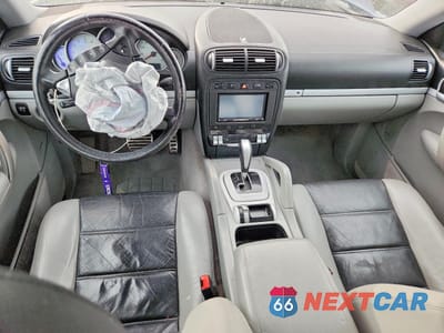 Zdjęcie 8 z 14 samochodu: 2006 PORSCHE CAYENNE S VIN:WP1AB29P86LA69079 - miniatura