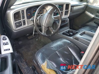 Zdjęcie 8 z 12 samochodu: 2003 GMC NEW SIERRA K1500 VIN:1GTEK19TX3E113979 - miniatura