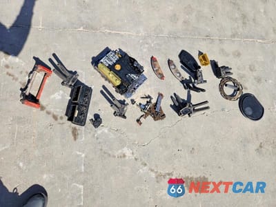 Zdjęcie 12 z 12 samochodu: 2010 DODGE CHALLENGER R/T VIN:2B3CJ5DT5AH321168 - miniatura