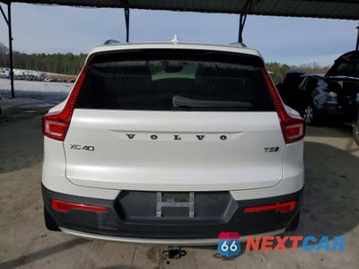 Zdjęcie 6 z 12 samochodu: 2022 VOLVO XC40 T5 INSCRIPTION VIN:YV4162UL0N2653729 - miniatura