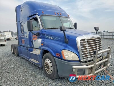 2018 FREIGHTLINER CASCADIA 125 SEMI TRUCK 3AKJGLDR6JSHU5278 - główne zdjęcie licytacji z USA - miniatura