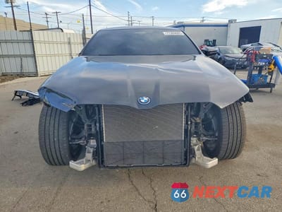 Piąte zdjęcie samochodu w środku: 2024 BMW I5 M60 VIN:WBY43FK02RCR20456 - miniatura