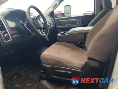 Zdjęcie 7 z 12 samochodu: 2015 RAM 5500 ROLLBACK TOW TRUCK VIN:3C7WRNDL0FG594680 - miniatura