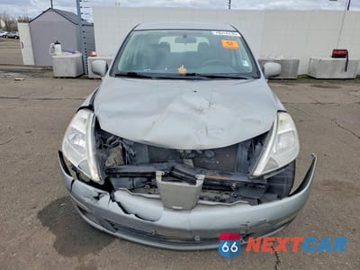 Piąte zdjęcie samochodu w środku: 2011 NISSAN VERSA VIN:3N1BC1CP0BL372428 - miniatura
