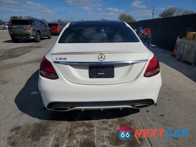 Zdjęcie 6 z 11 samochodu: 2017 MERCEDES-BENZ C 300 VIN:55SWF4JB0HU223862 - miniatura