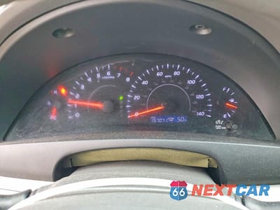 Zdjęcie 9 z 12 samochodu: 2011 TOYOTA CAMRY BASE VIN:4T1BF3EK6BU185410 - miniatura