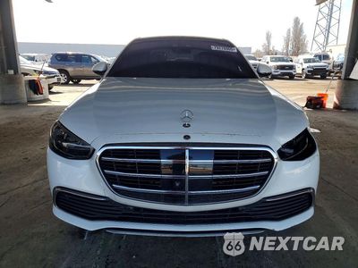 Piąte zdjęcie samochodu w środku: 2022 MERCEDES BENZ S 500 4MATIC VIN:W1K6G6DB4NA157381 - miniatura