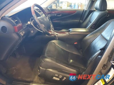 Zdjęcie 7 z 12 samochodu: 2007 LEXUS LS 460 BASE VIN:JTHBL46F875031592 - miniatura