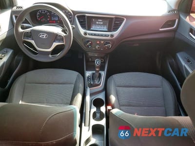 Zdjęcie 8 z 11 samochodu: 2019 HYUNDAI ACCENT SE VIN:3KPC24A35KE075214 - miniatura