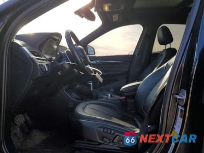 Zdjęcie 7 z 12 samochodu: 2018 BMW X1 SDRIVE28I VIN:WBXHU7C38J5H40833 - miniatura